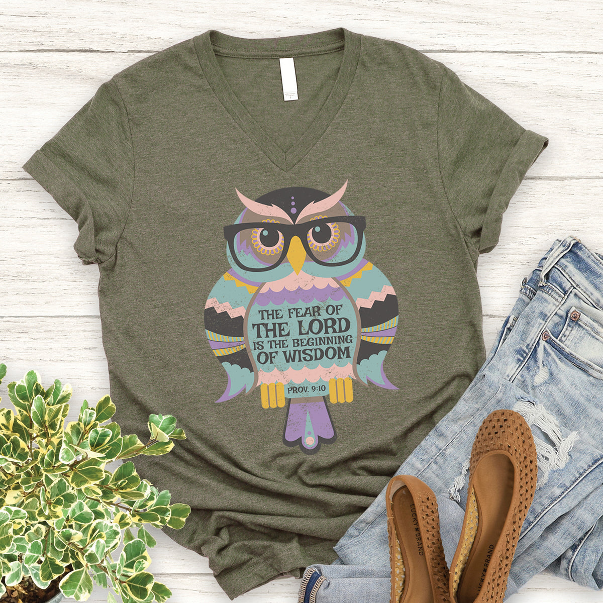Wisdom Owl V-Neck